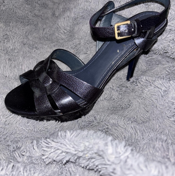 Blue Shoes - Picture 5 of 9